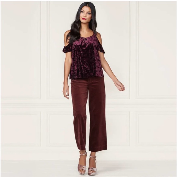 BRAND NEW LC Lauren Conrad Women’s Open/Cold Shoulder Velvet Blouse - Large - Picture 7 of 8